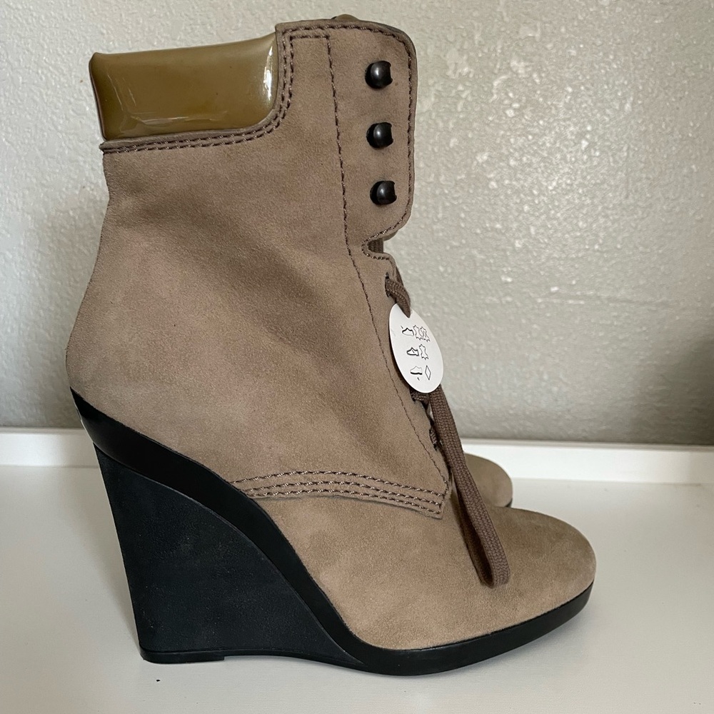Hogan Taupe Lace-Up Ankle Boots Italy 36.5 USA 6.5 - Picture 3 of 8